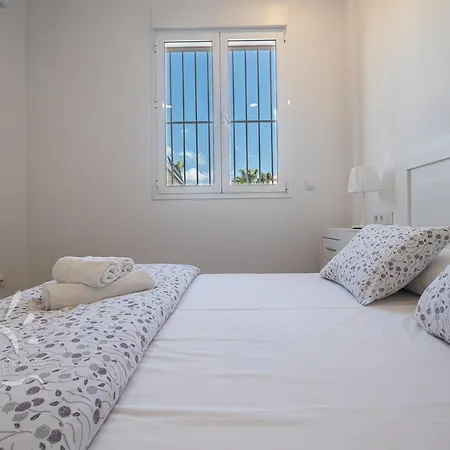 Dom Apartment *