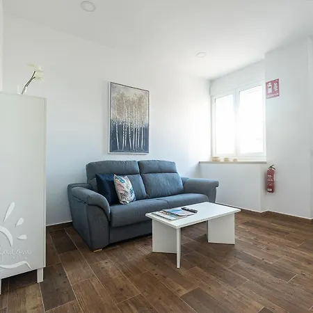 Dom Apartamento *